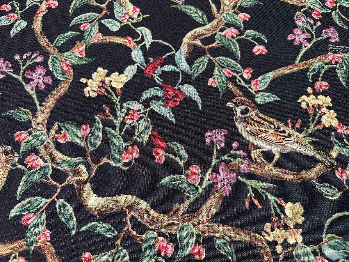 Tessuto arredo gobelin "Bird Allure" fondo nero