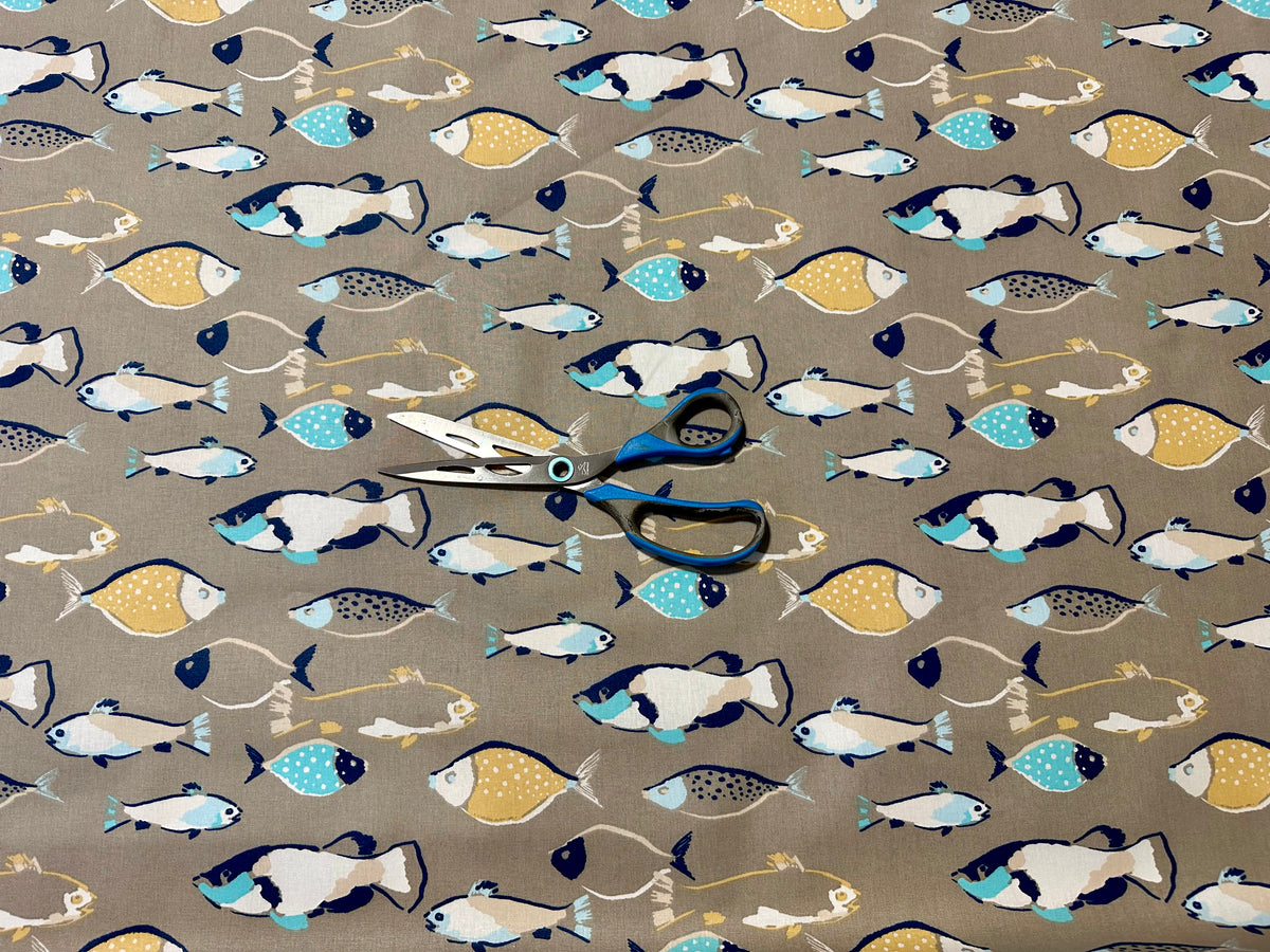 Printed cotton furnishing fabric, 150 cm high. "Fish"