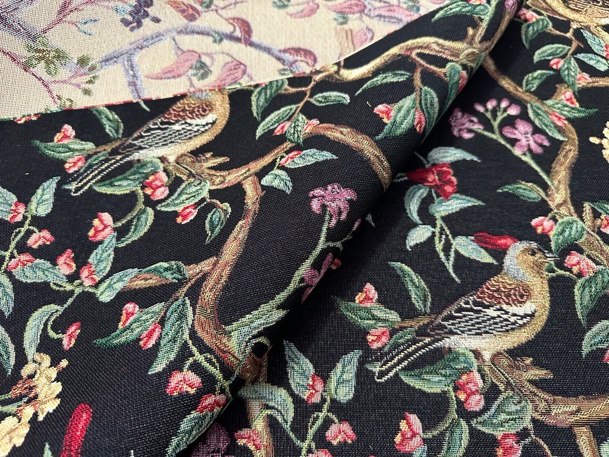 Tessuto arredo gobelin "Bird Allure" fondo nero