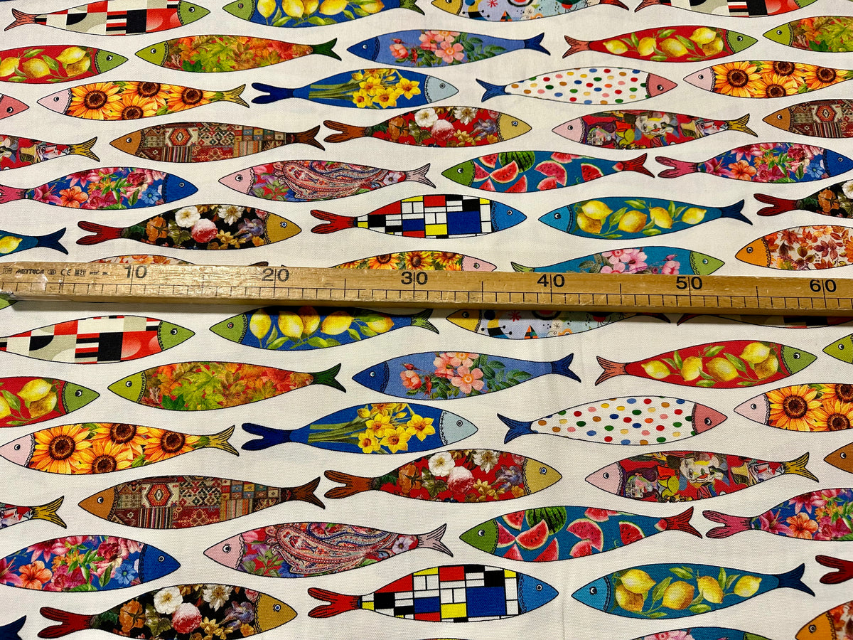 printed cotton furnishing fabric, height 280 cm. "Peces"