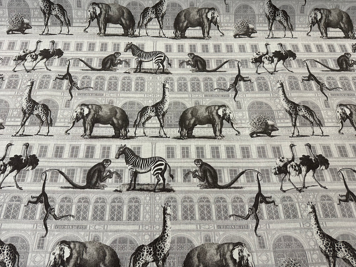 printed cotton furnishing fabric, height 140 cm. "Haussmann"